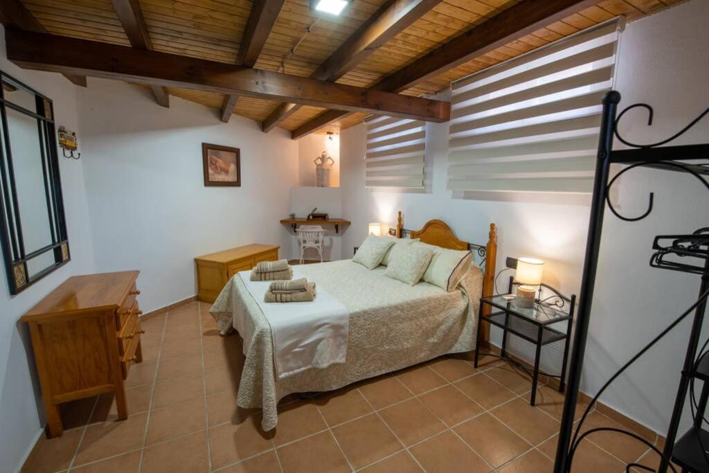 Casa Cuesta Del Alamo. Vistas Frente Puente Lata Villa Granada Eksteriør billede
